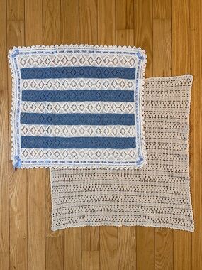 VTG Crochet/Doilies, Square Pair